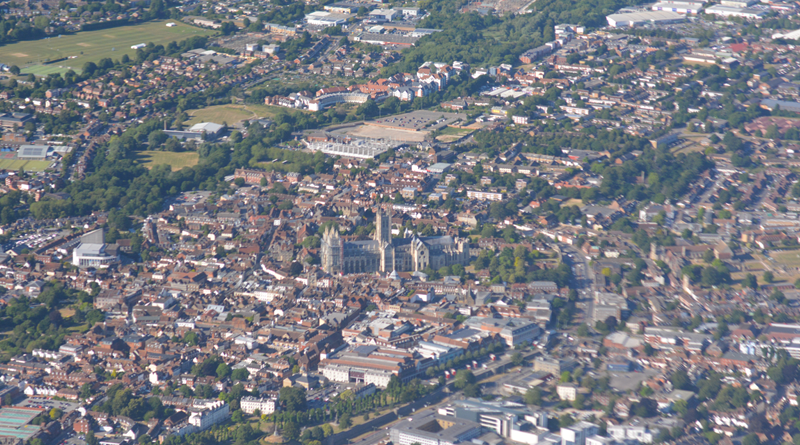 VFR flying in Kent on Battle of Britain Airshow weekend